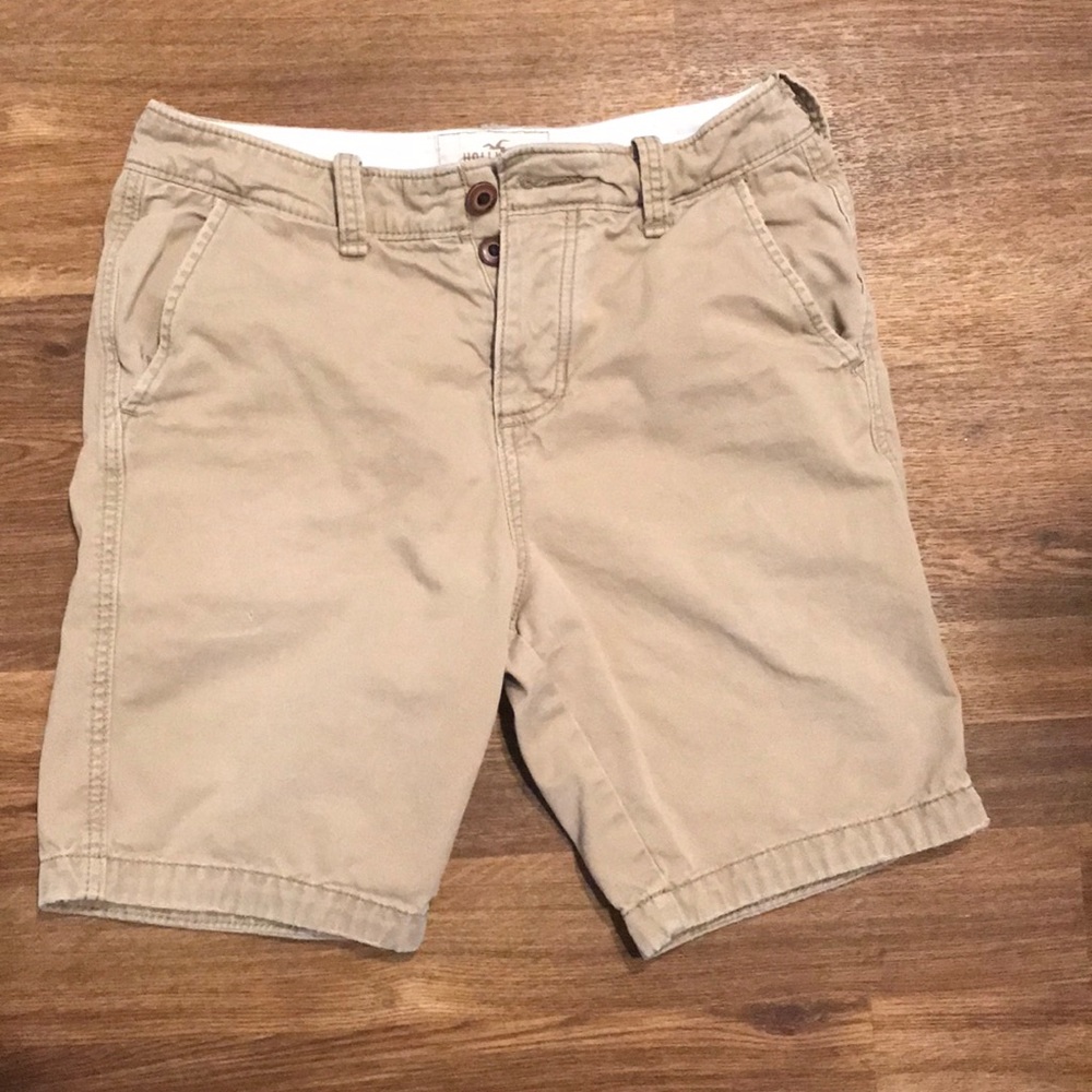 Hollister Men’s Khaki Shorts